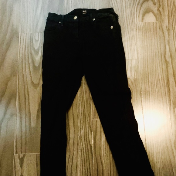 Black Jeans - Picture 1 of 1